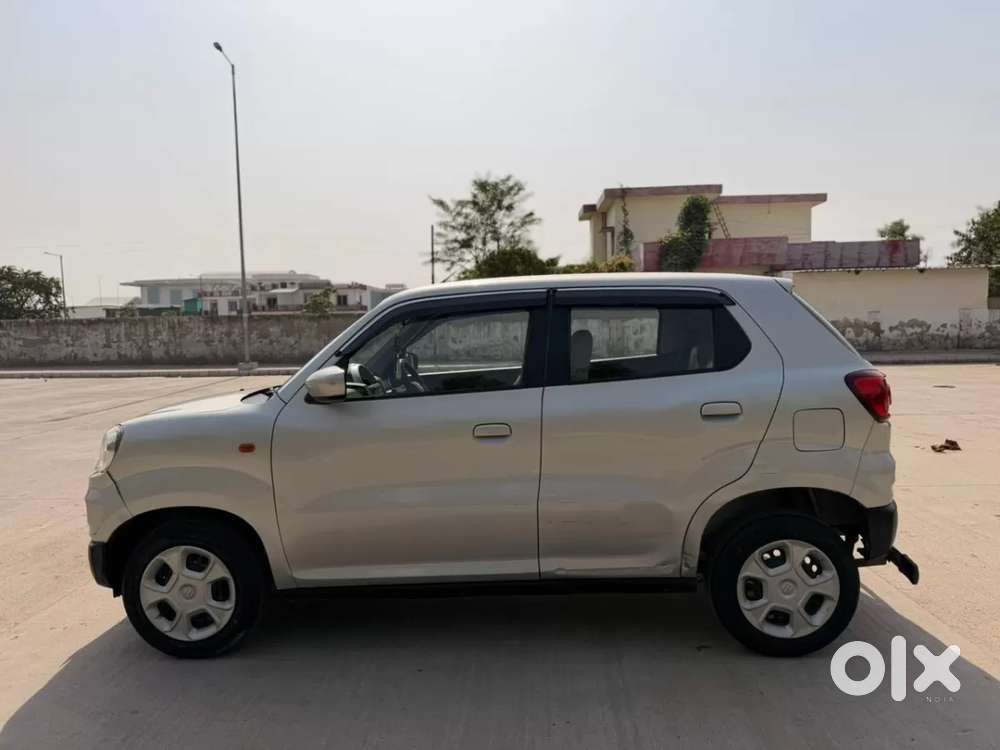 Maruti Suzuki S-presso Vxi Plus Amt, 2019, Petrol