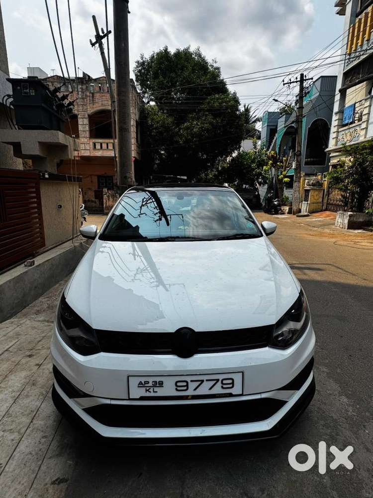 Volkswagen Polo Manual 2021