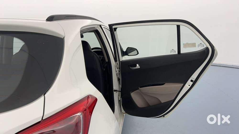 Hyundai Grand I10 Sportz 1.2 Kappa Vtvt, 2016, Petrol