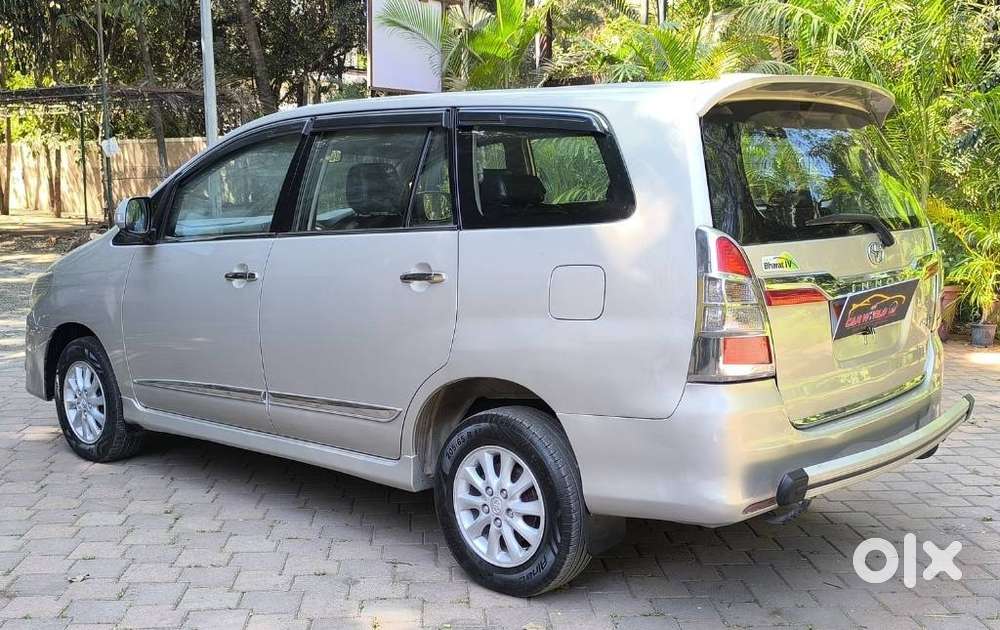 Toyota Innova 2.5 V 8 Str, 2013, Diesel