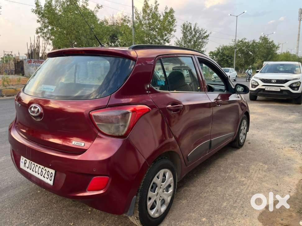 Hyundai Grand I10 Sportz, 2015, Diesel