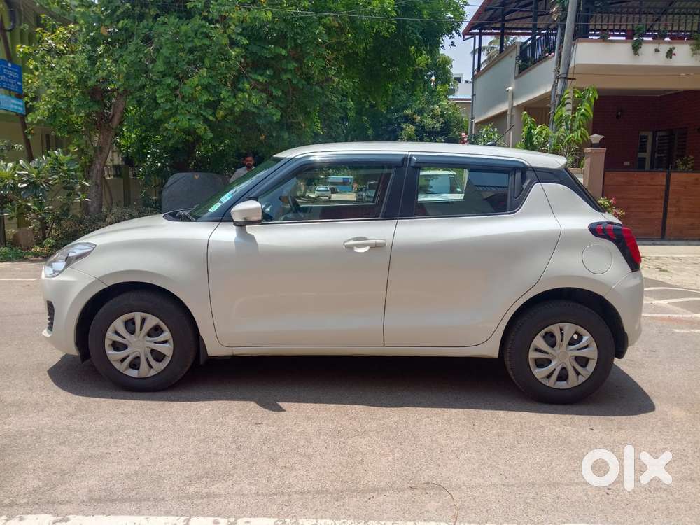Maruti Suzuki Swift 1.2 Vxi (o), 2023, Petrol