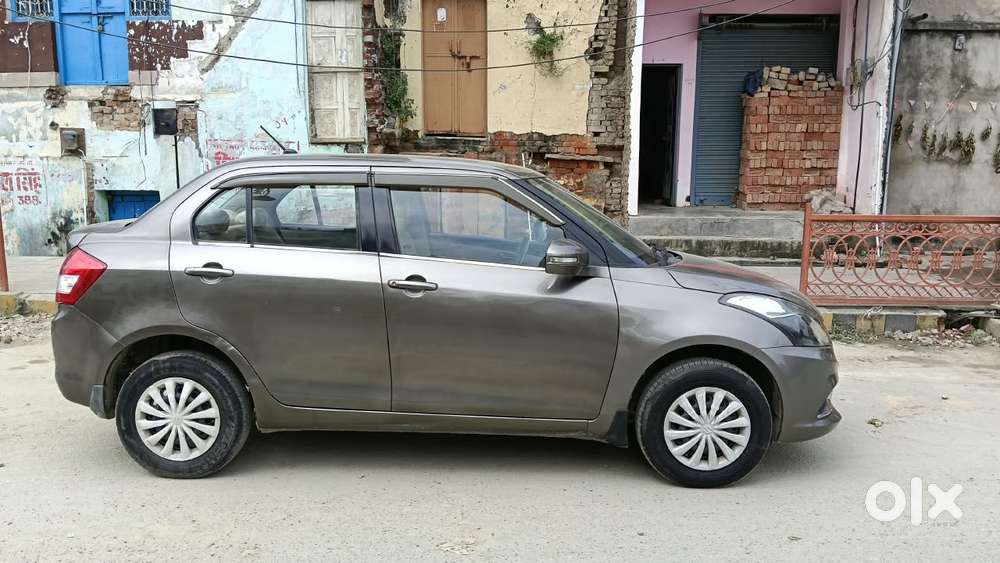 Maruti Suzuki Dzire 1.2 Vxi, 2016, Petrol