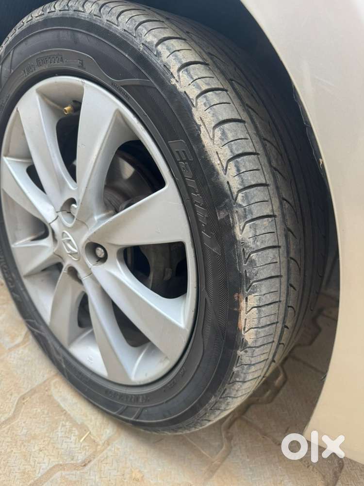 Hyundai Fluidic Verna 2012 Diesel 195000 Km Driven