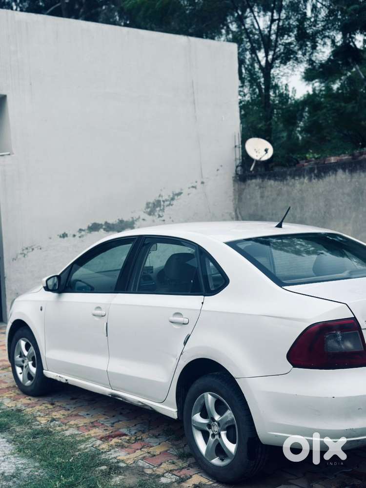 Skoda Rapid Diesel 2012