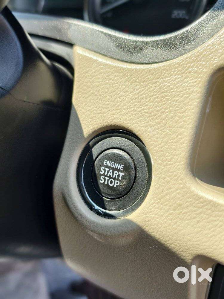 Maruti Suzuki Ciaz 2014-2017 At Zxi, 2015, Petrol