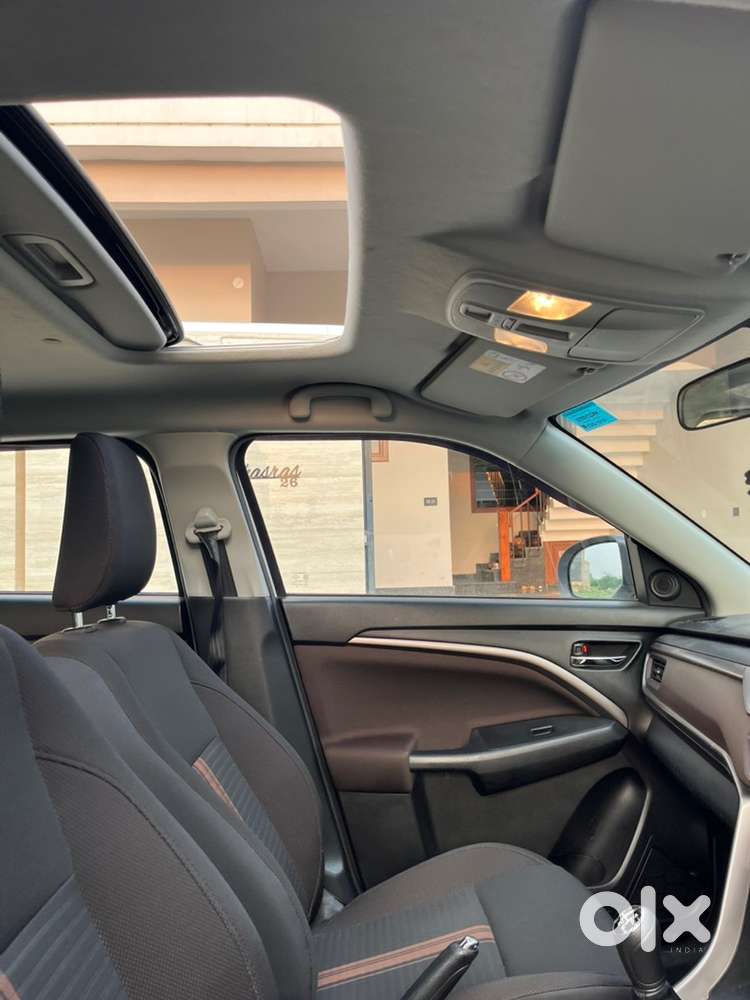 Maruti Suzuki Brezza 2025 Petrol Km