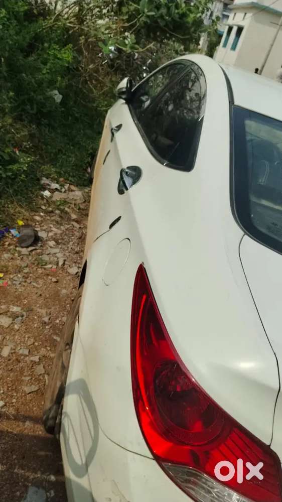 Hyundai Verna Fluidic 2011