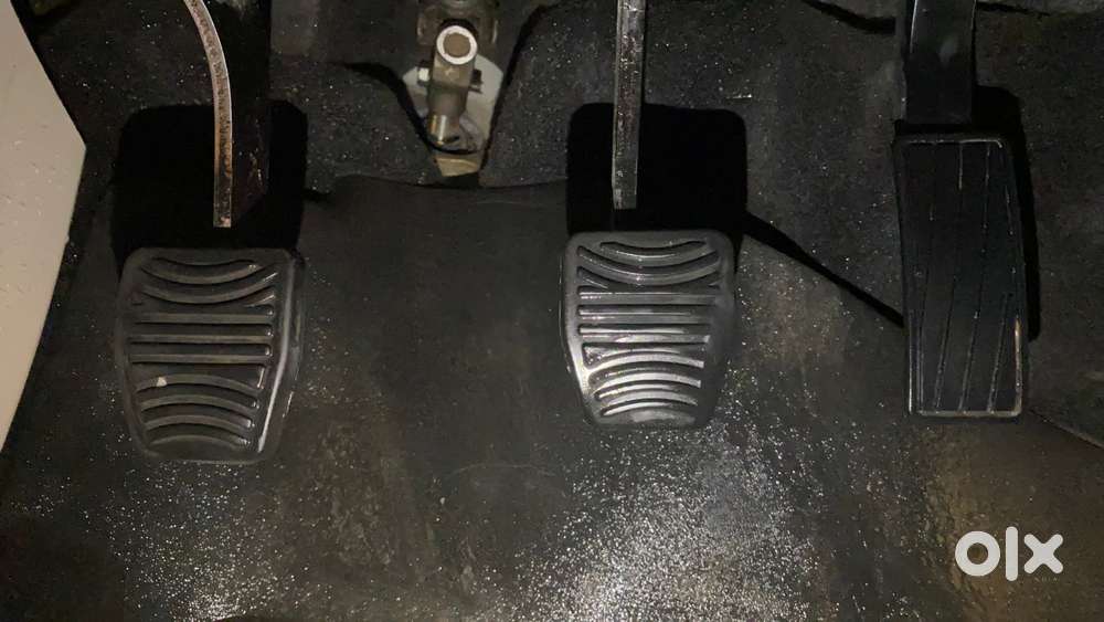 Mahindra Xuv300 W8, 2021, Petrol