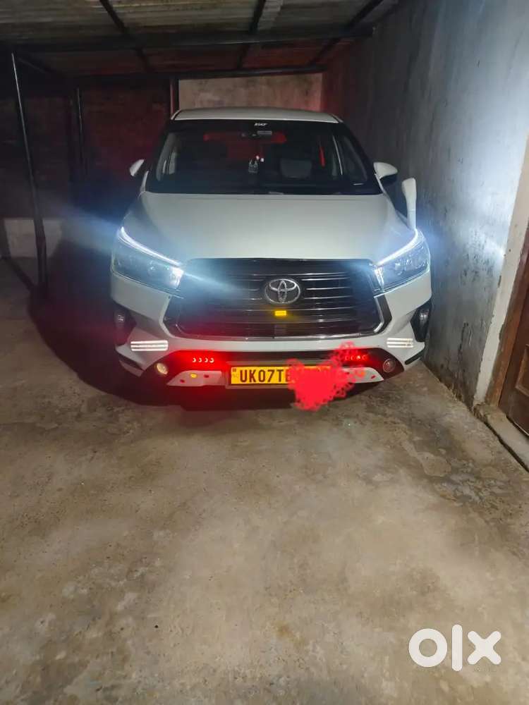 Toyota Innova Crysta 2017