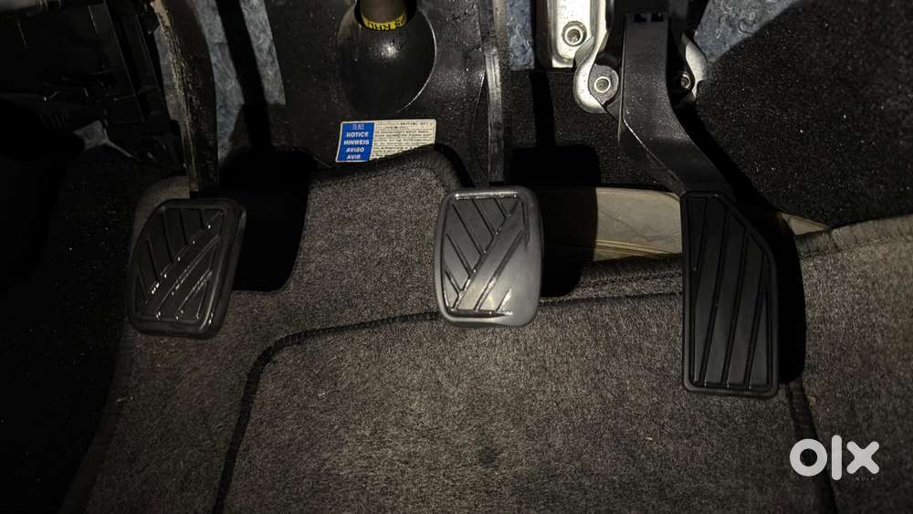 Maruti Suzuki Swift Lxi, 2017, Petrol