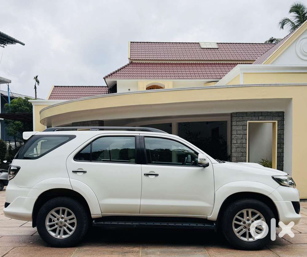 Toyota Fortuner 3.0 4x2 Mt, 2014, Diesel