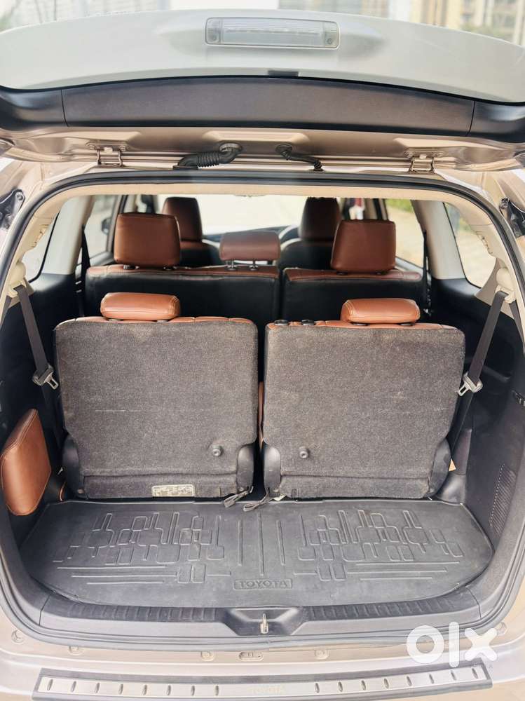 Toyota Innova Crysta 2.4 G Mt, 2021, Diesel