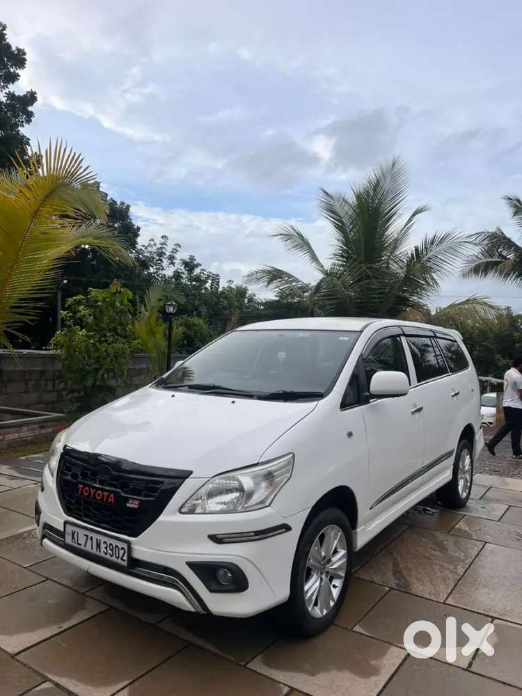 Toyota Innova 2.5 Gx 2015
