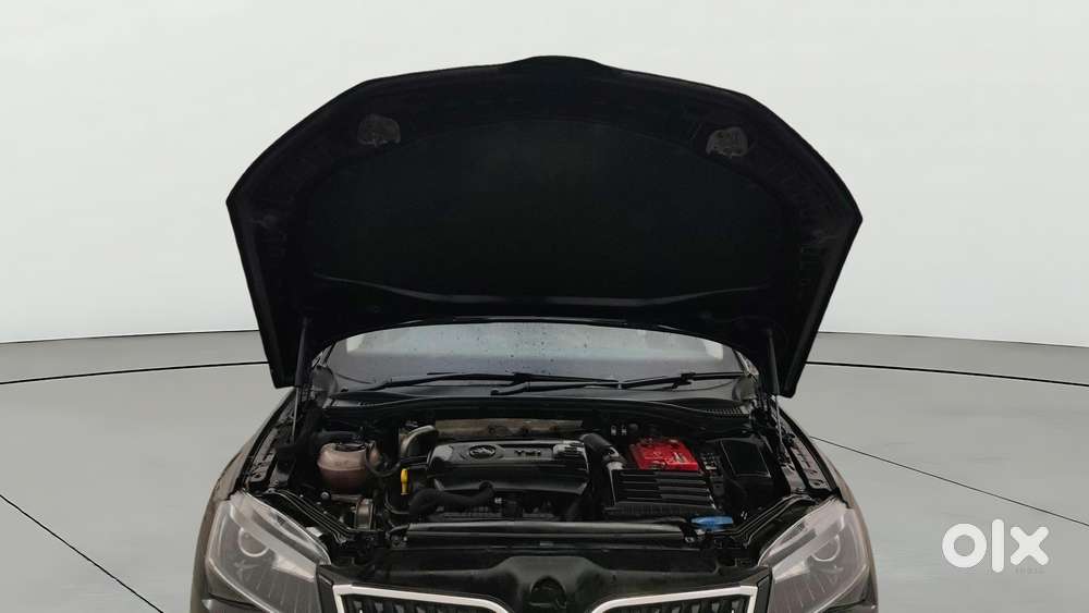 Skoda Superb Lk 1.8 Tsi At, 2016, Petrol