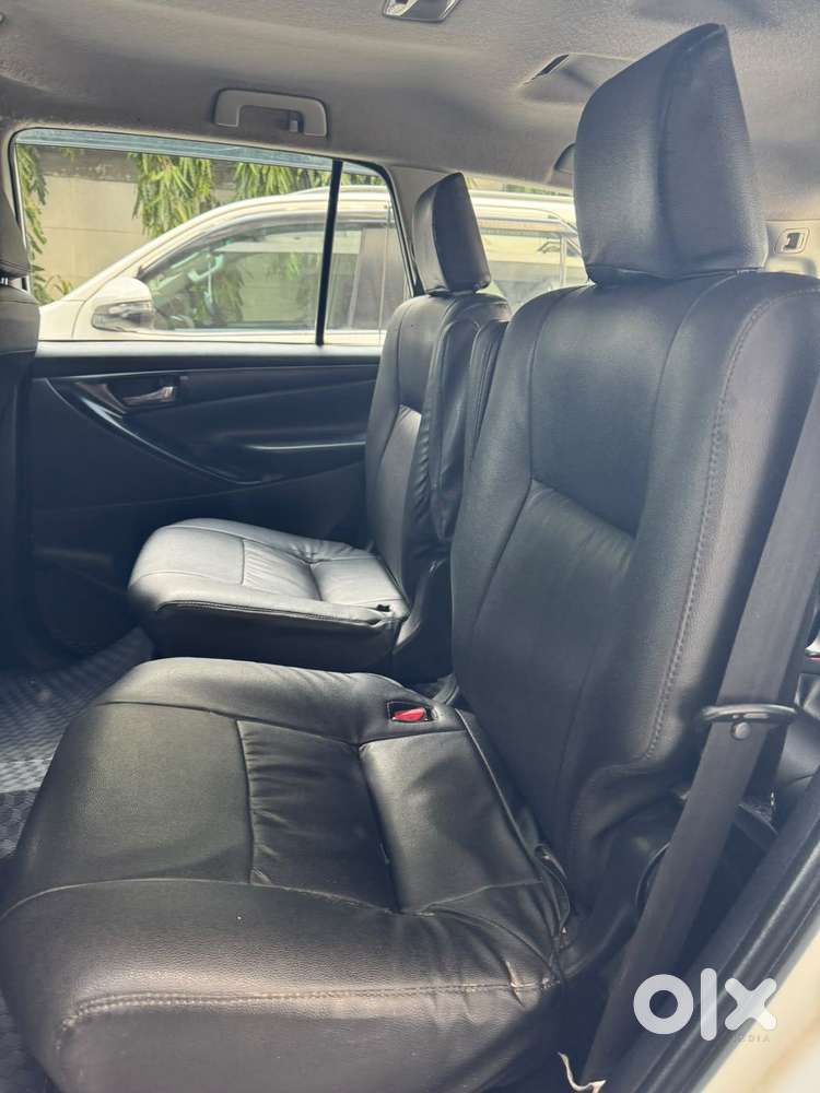 Toyota Innova Crysta 2.4 G Mt, 1995, Diesel