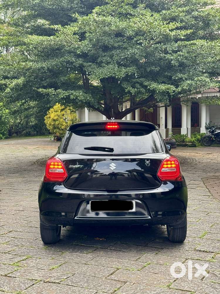 Maruti Suzuki Swift Zxi Plus, 2023, Petrol