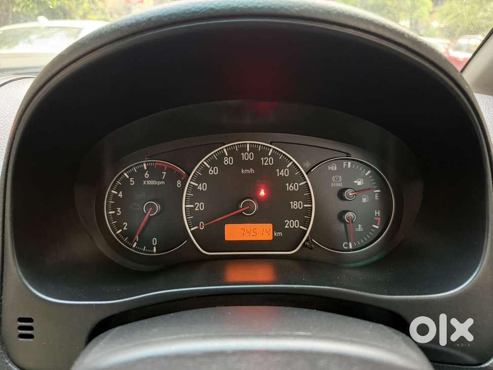 Maruti Suzuki Sx4 Vxi Bsiv, 2013, Petrol