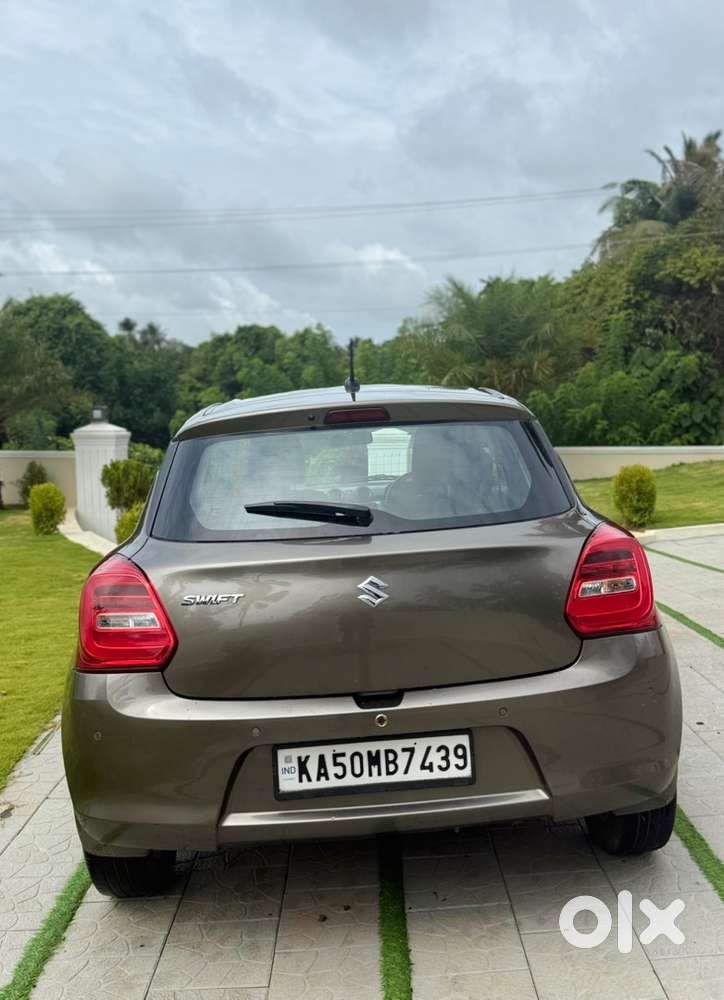 2022 Maruti Swift Zxi 1.2 Km Driven