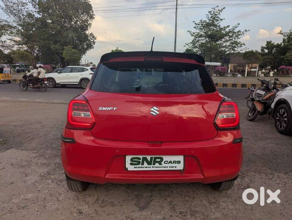 Maruti Suzuki Swift Vxi + Manual, 2023, Petrol