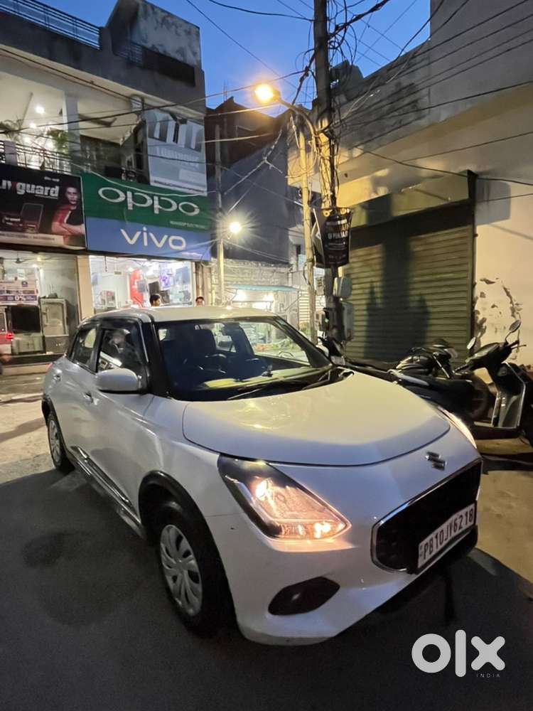 Maruti Suzuki Swift Vxi 2025