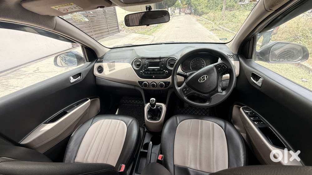 Hyundai Grand I10 Sportz, 2016, Petrol