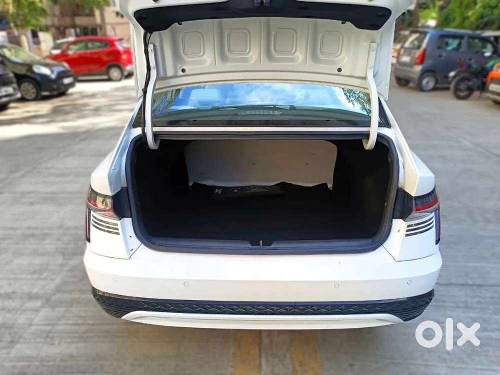 Hyundai Verna 2024 Sx Top End Under Hyundai Promise Warranty