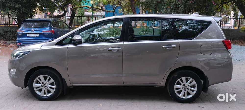 Toyota Innova Crysta 2.4 Gx Mt, 2019, Diesel