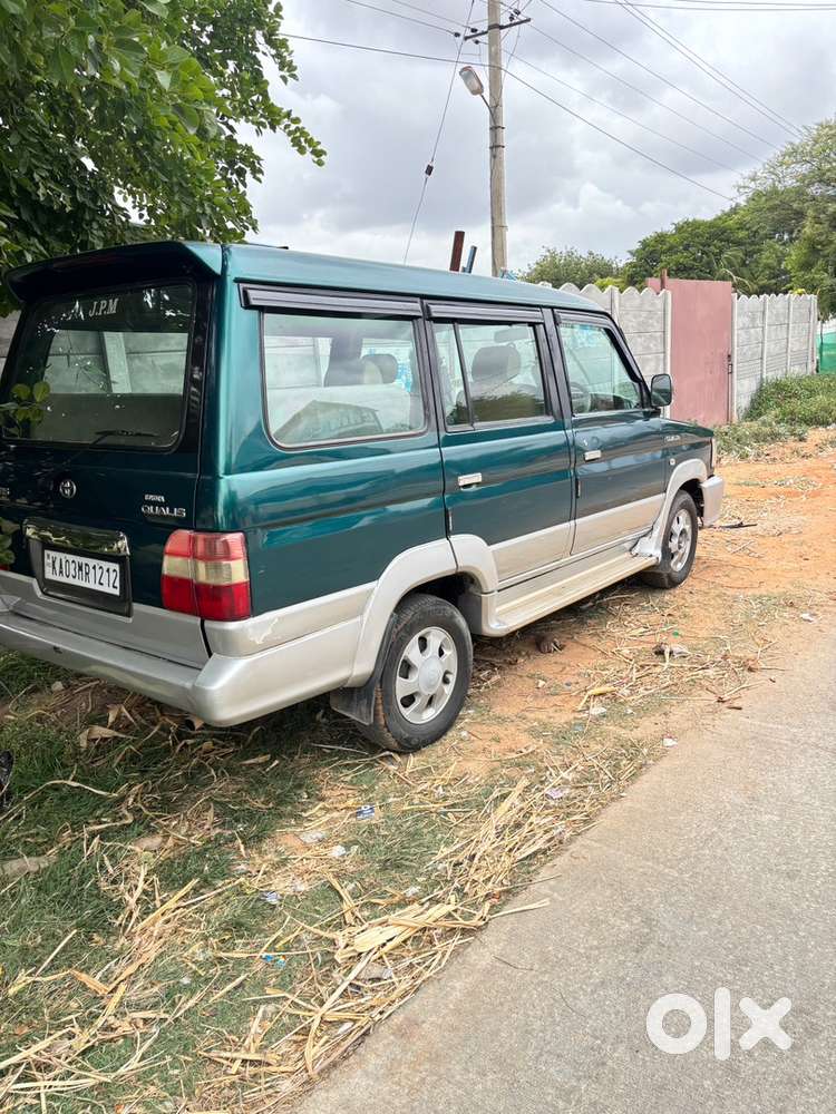Toyota Qualis 2005 Diesel Well Maintained
