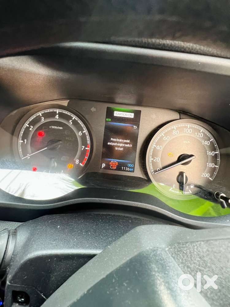 Toyota Innova Hycross Gx  Just 1.5 Months Old  Direct Owner Car