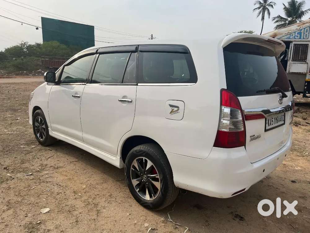 Toyota Innova V Model 2011 5th Owner