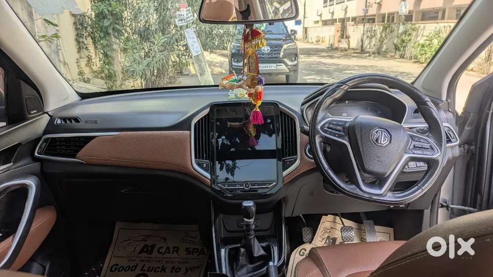 Mg Hector Plus 2021 Diesel Well Maintained