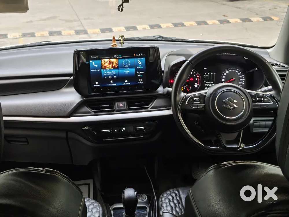 2024 Swift Zxi+ Amt Dualtone  5yr Warranty  14k Km  Vip Mh12 Pass