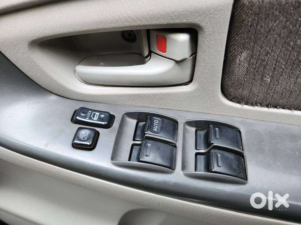 Toyota Innova 2.5 G (diesel) 7 Seater, 2015, Diesel