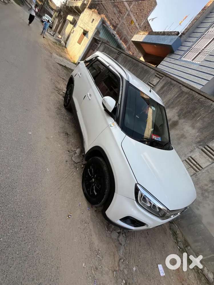 New Condition Like Showroom And Scratchless