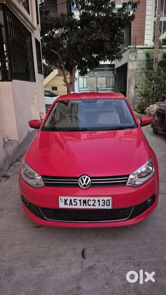 Volkswagen Vento 2012  1.6 Petrol Highline  Alloy Wheels