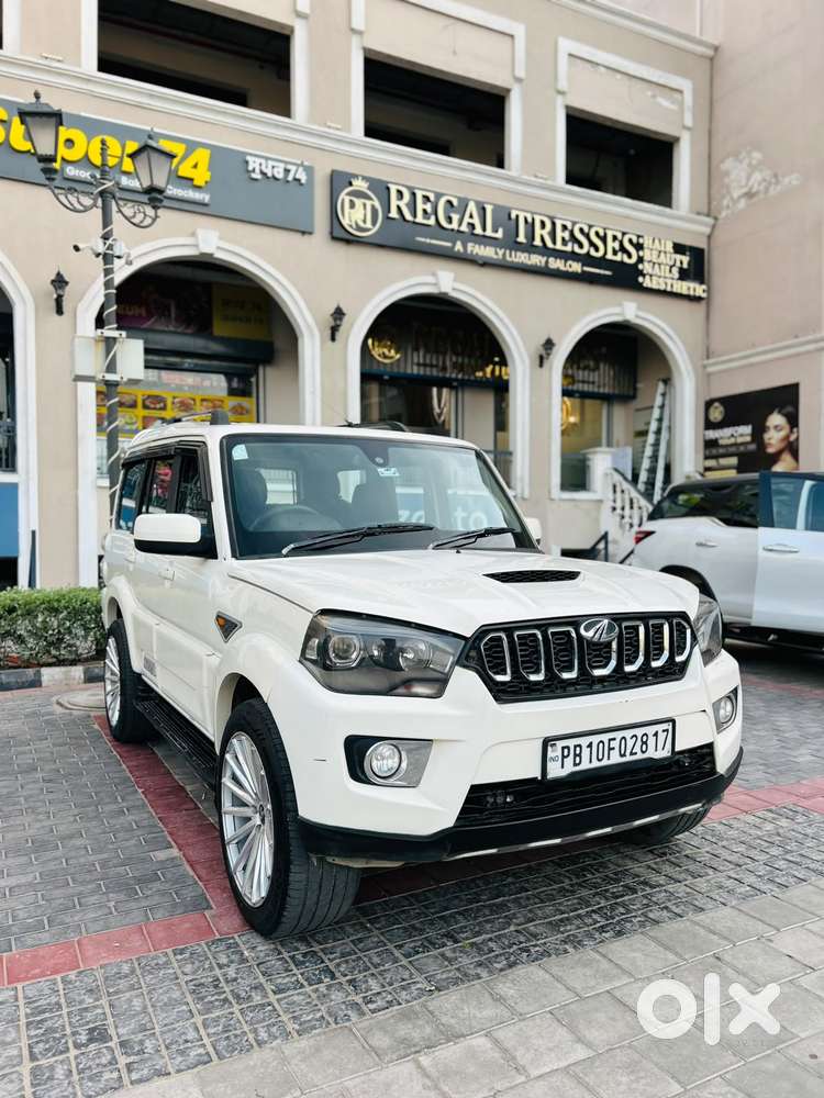 Mahindra Scorpio S10, 2016, Diesel
