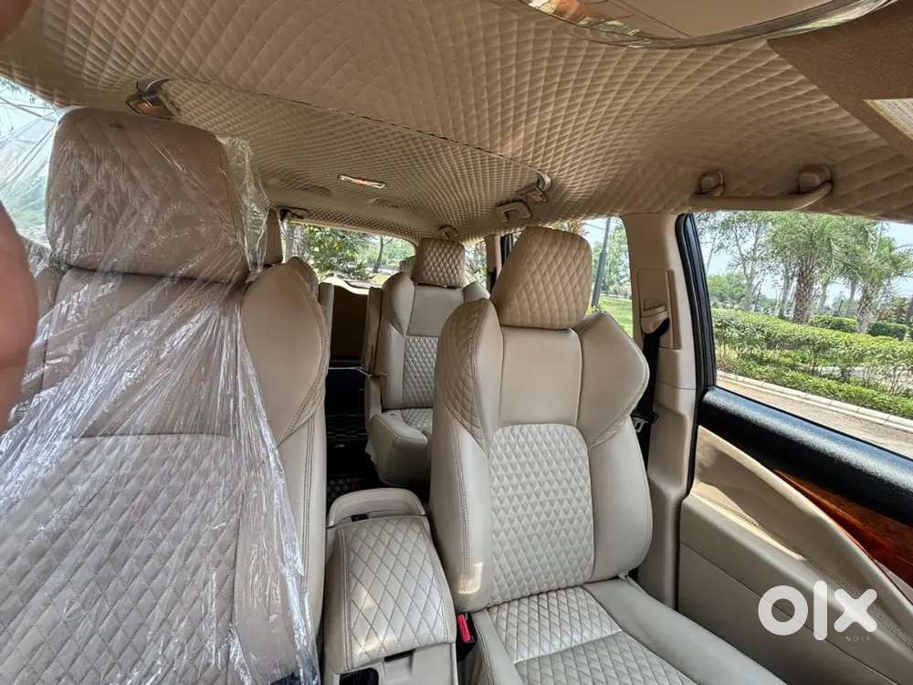 Innova Crysta 2.8 Z Automatic  Luxury Interior  Vip Number