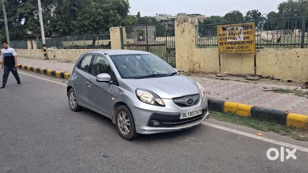 Honda Brio 1.2 Mt 2013
