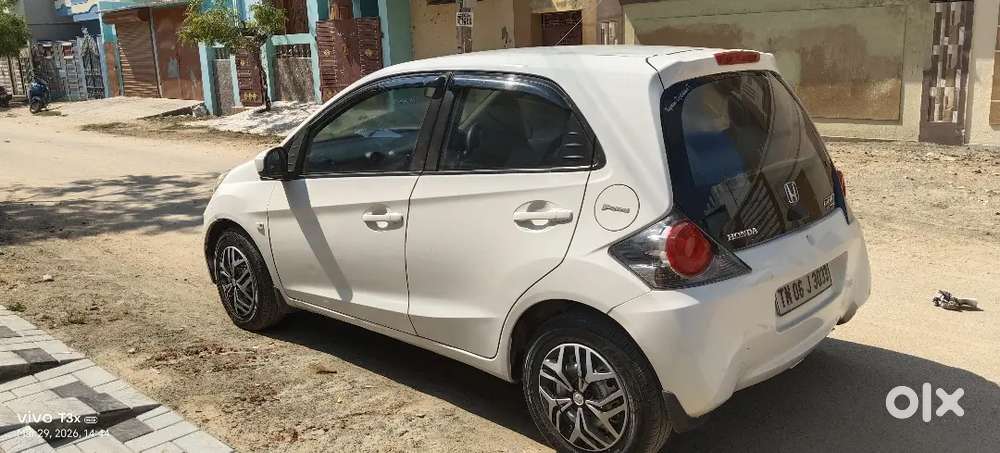 Honda Brio 213 Petrol Well Maintained Showroom Condition