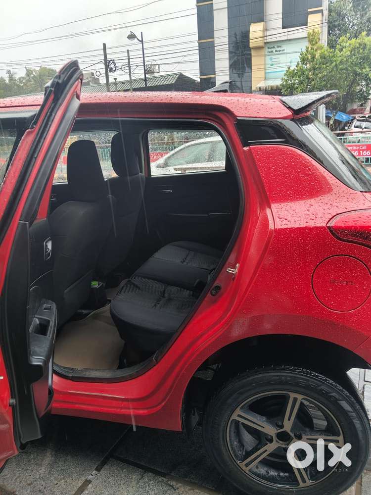 Maruti Suzuki Swift, 2018, Petrol