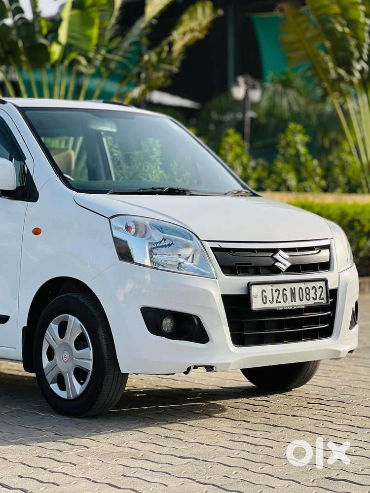 Maruti Suzuki Wagon R Vxi Amt Opt, 2017, Cng & Hybrids