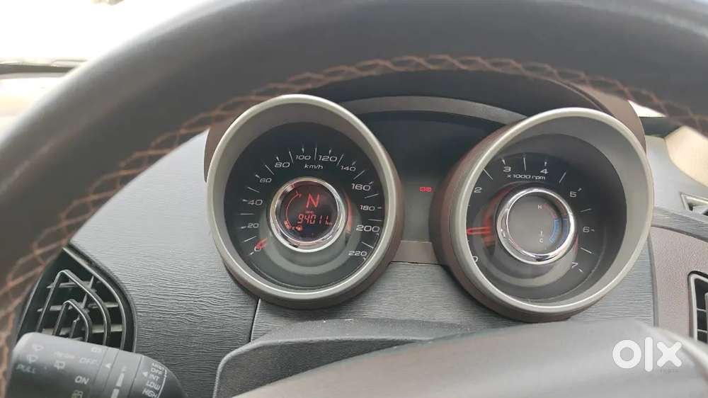 Mahindra Xuv500 2014