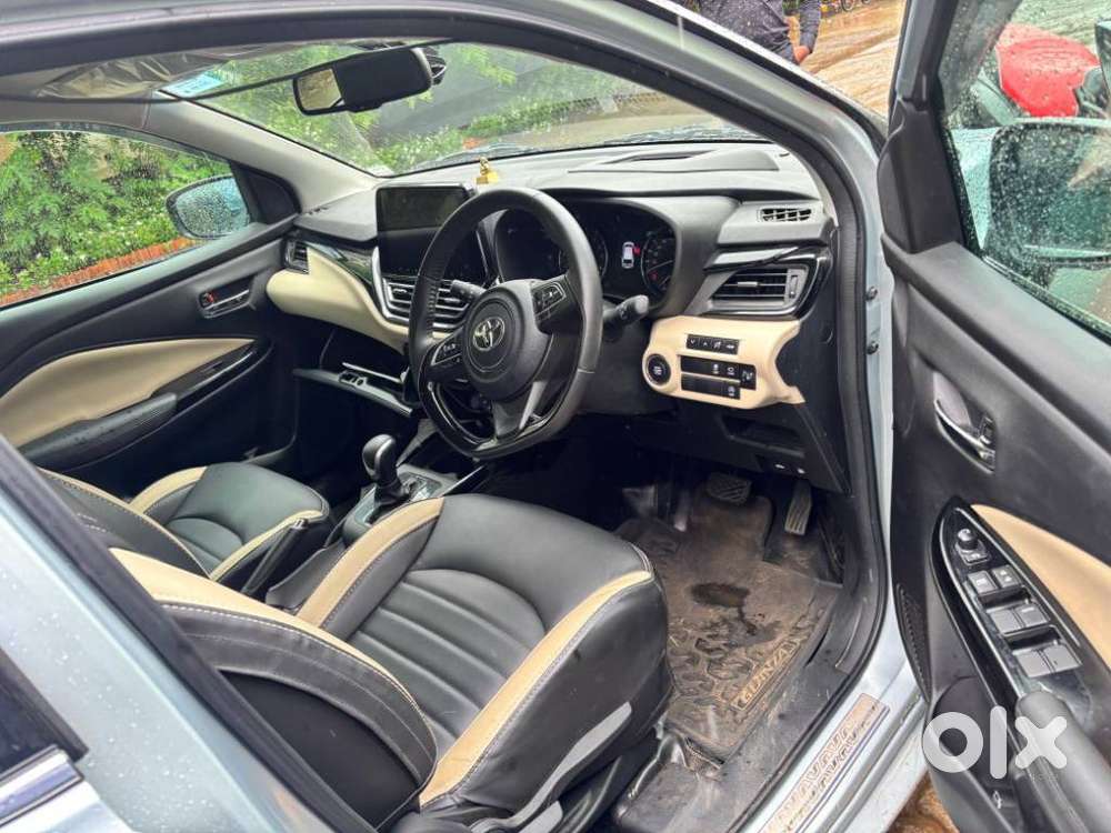 Toyota Glanza 1.2 V Amt, 2025, Petrol