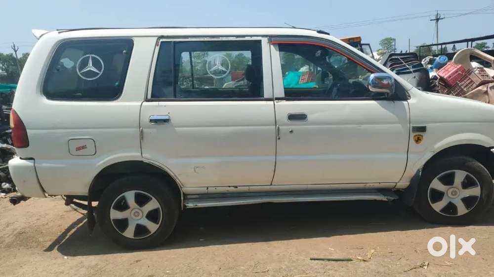 Chevrolet Tavera 2011 Diesel Good Condition