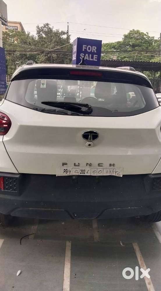 Tata Punch Accomplished Mt Sunroof, 2024, Petrol