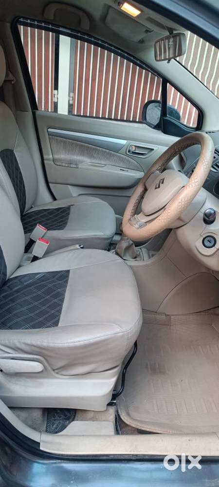 Maruti Suzuki Ertiga Vxi Abs, 2015, Petrol