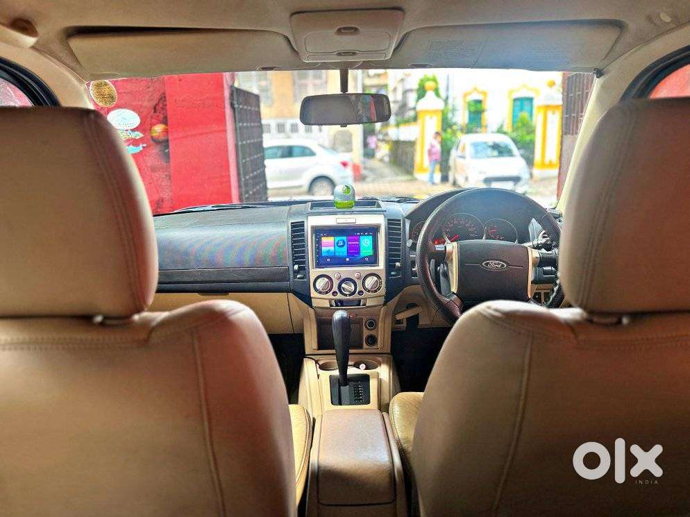 Ford Endeavour 3.2 Titanium At 4x4, 2010, Diesel