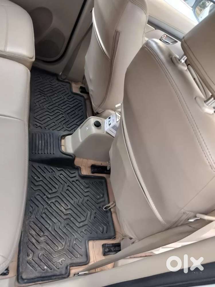 Maruti Suzuki Ertiga 1.5 Vxi, 2024, Petrol