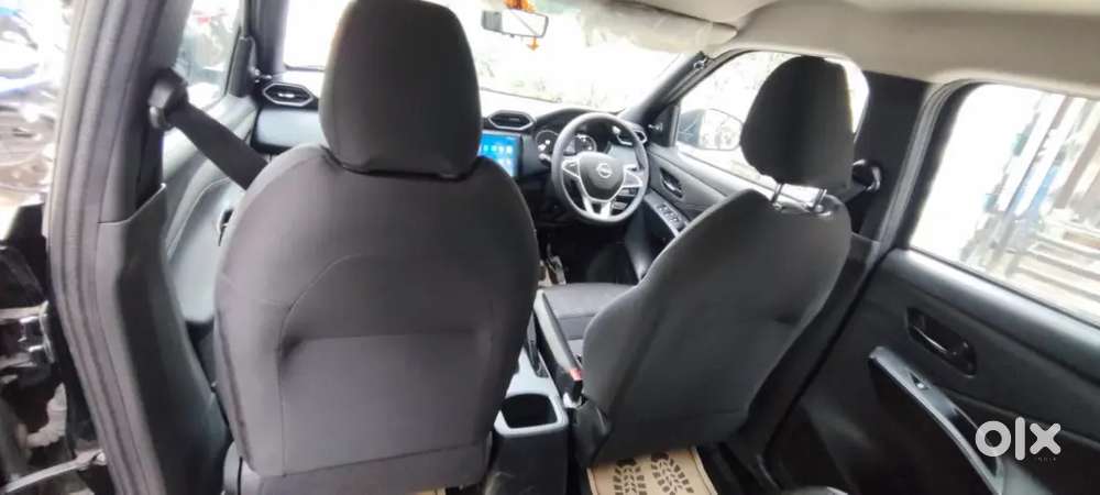 Nissan Magnite Visia  Plus Model  Petrol 11500 Km Driven 8 Months Used